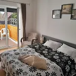 Nyirfa Apartmanhaz Apartment