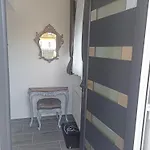 شقة Nyirfa Apartmanhaz *