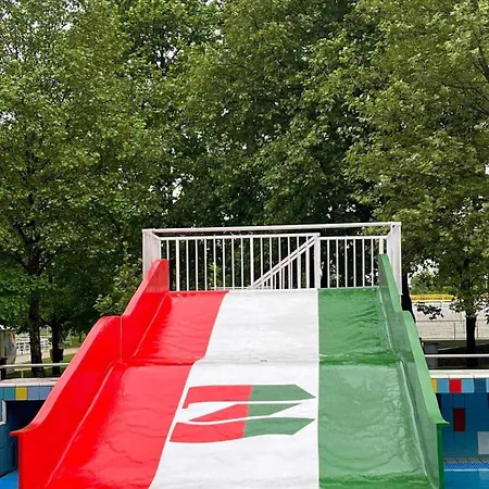 アパート Nyirfa Apartmanhaz ザラカロシュ