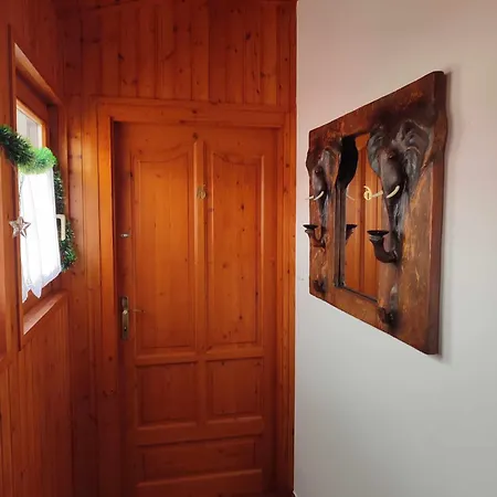 Nyirfa Apartmanhaz * Zalakaros