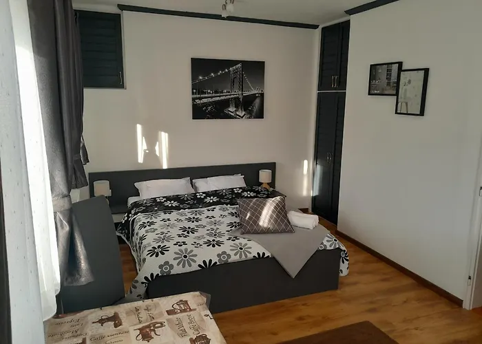 Nyirfa Apartmanhaz Appartement Zalakaros