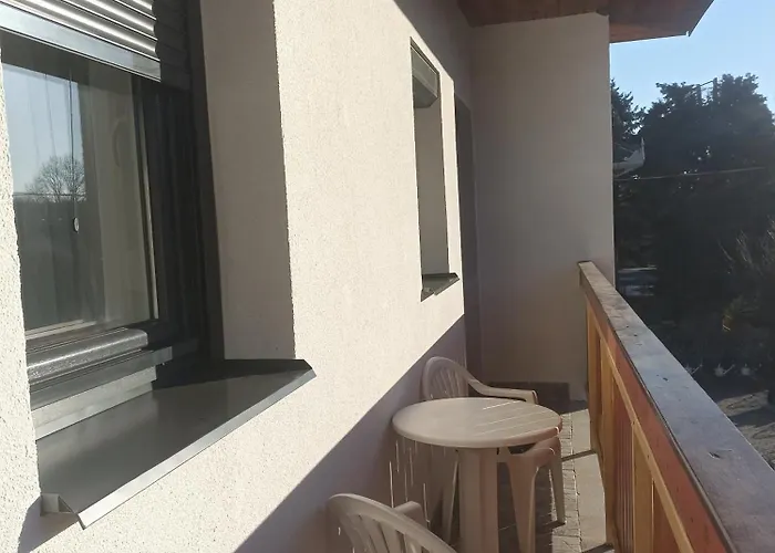 Nyirfa Apartmanhaz * Zalakaros