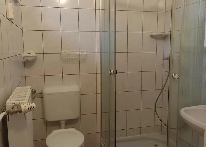 Nyirfa Apartmanhaz *