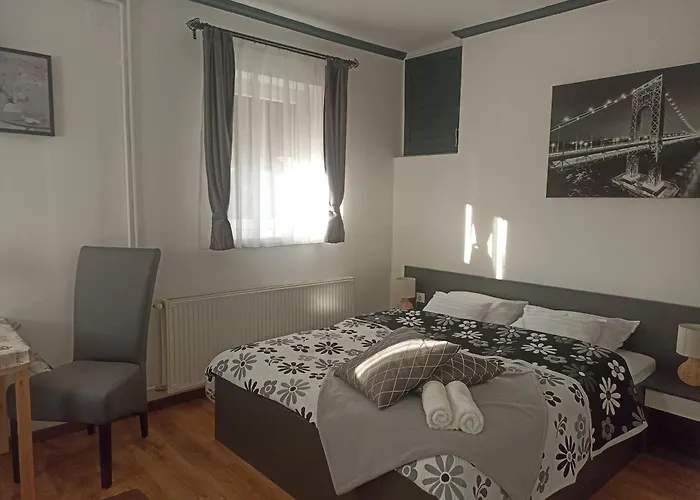 Nyirfa Apartmanhaz Appartement Zalakaros